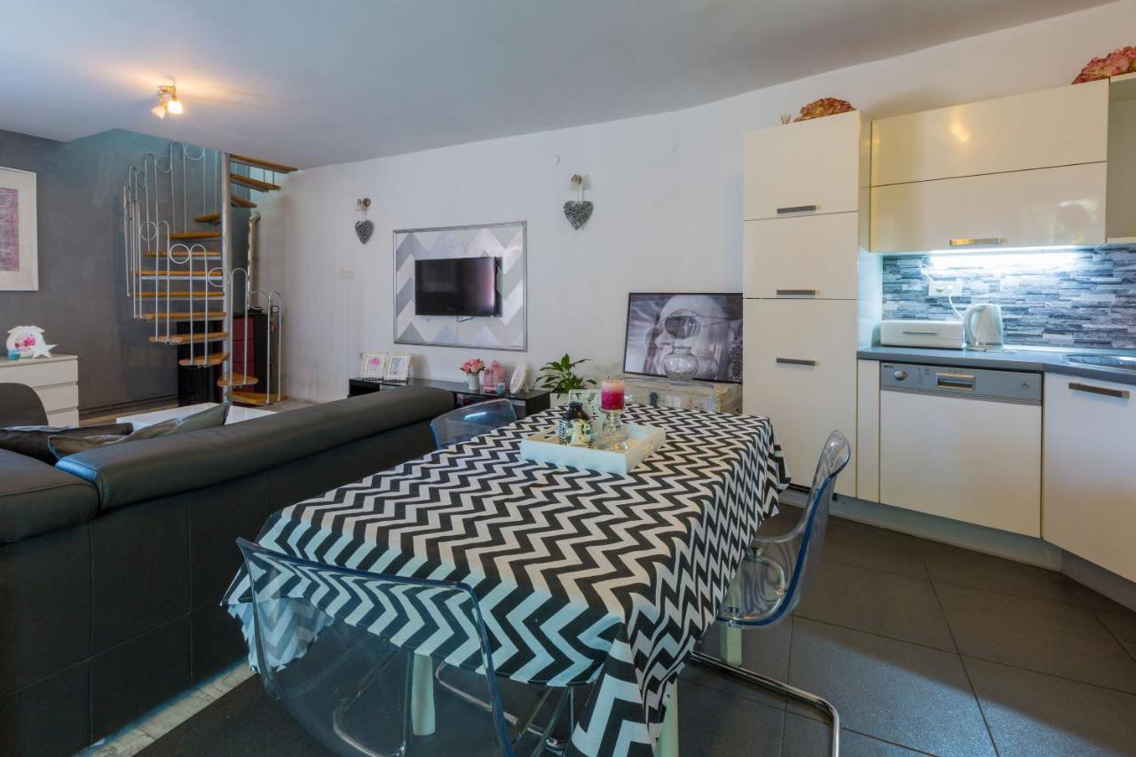 Apartments Kalla Crikvenica Kültér fotó