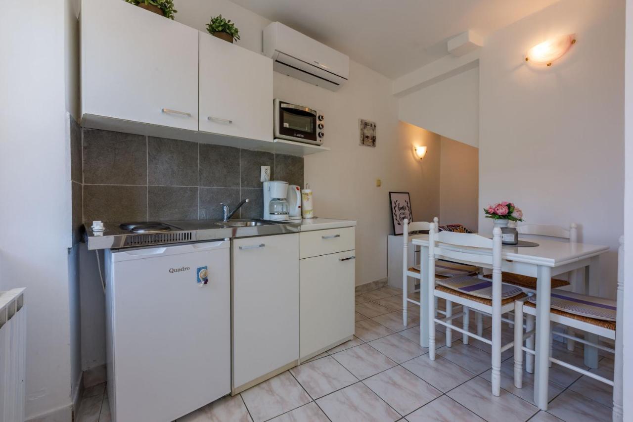 Apartments Kalla Crikvenica Kültér fotó