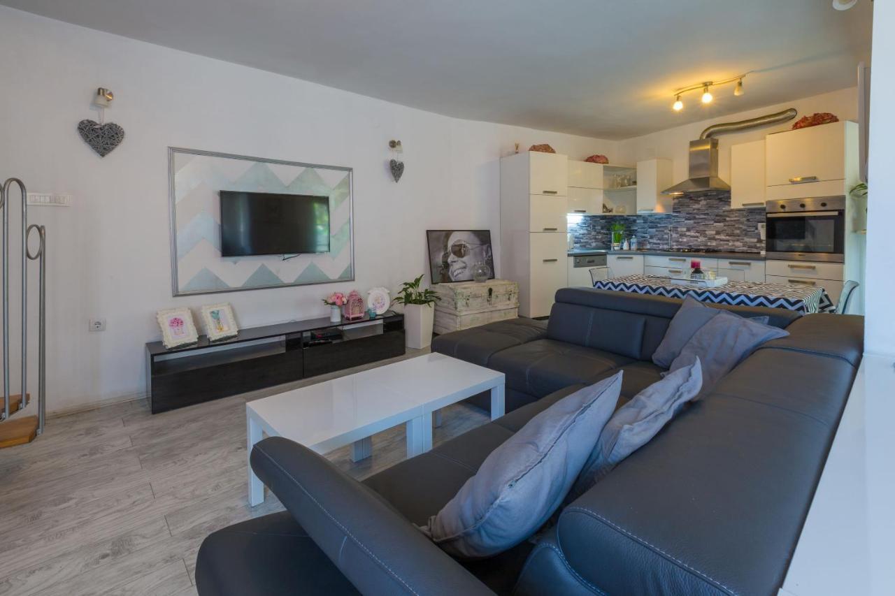 Apartments Kalla Crikvenica Kültér fotó