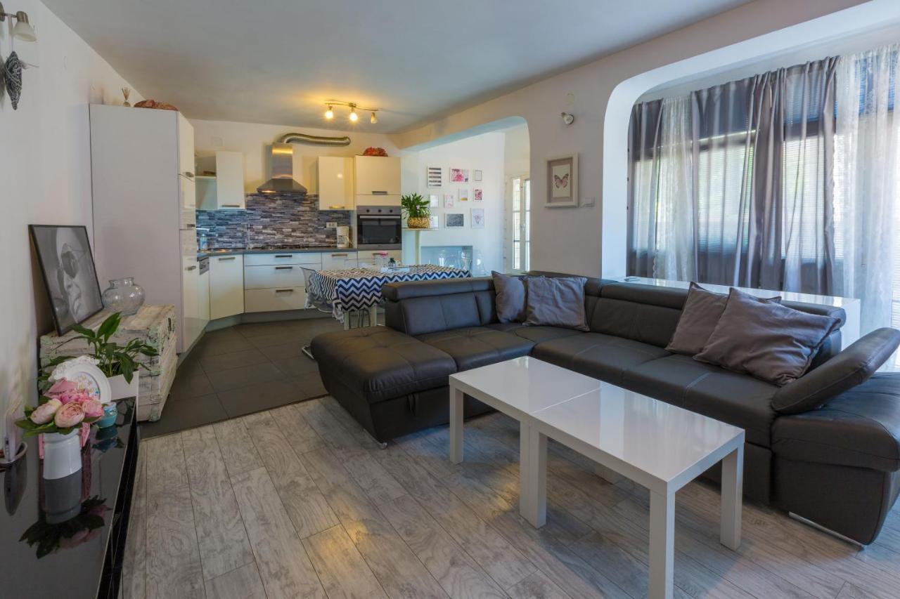 Apartments Kalla Crikvenica Kültér fotó